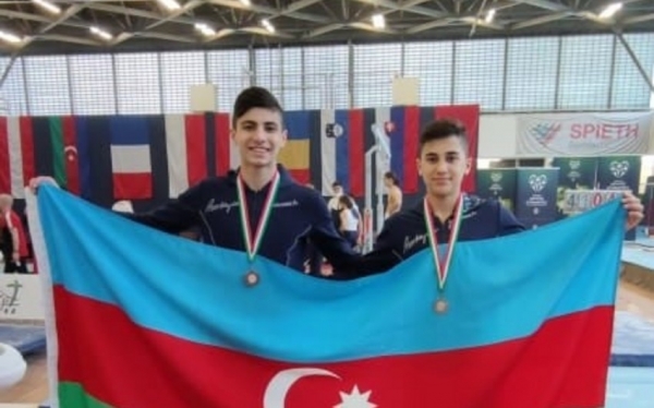 İki gimnastımız Macarıstanda medal qazandı